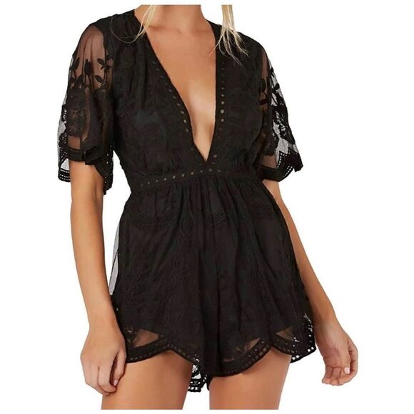 She + Sky Romper Lace Boho Deep V Neck Black Back Zip Closure Small - Picture 3 of 16